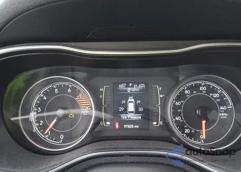 2019 Jeep Cherokee Latitude Fwd из США, поврежденный, VIN 1C4PJLCX8KD128813